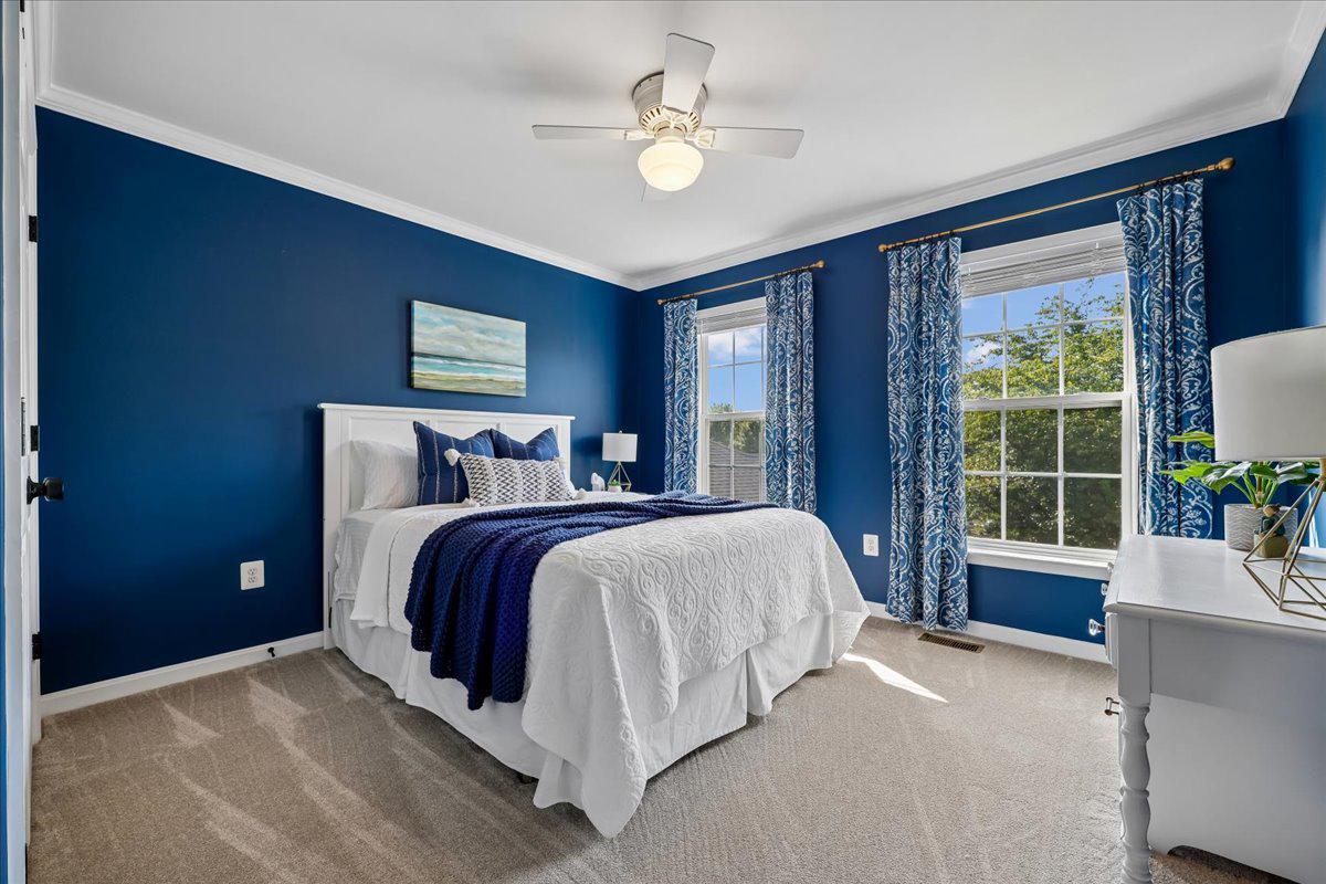 CLOVER RIDGE - Residential