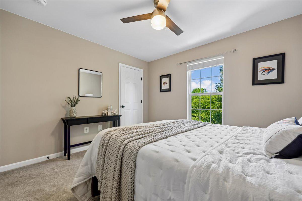 CLOVER RIDGE - Residential