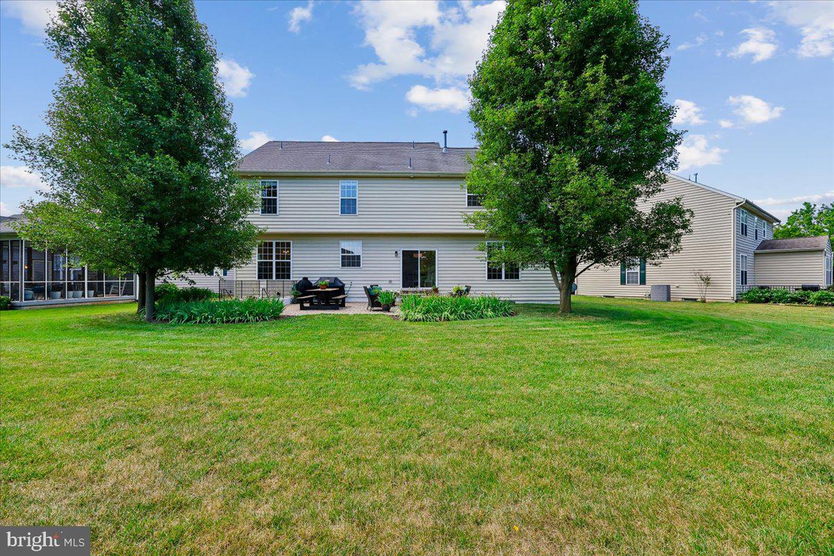 CLOVER RIDGE - Residential