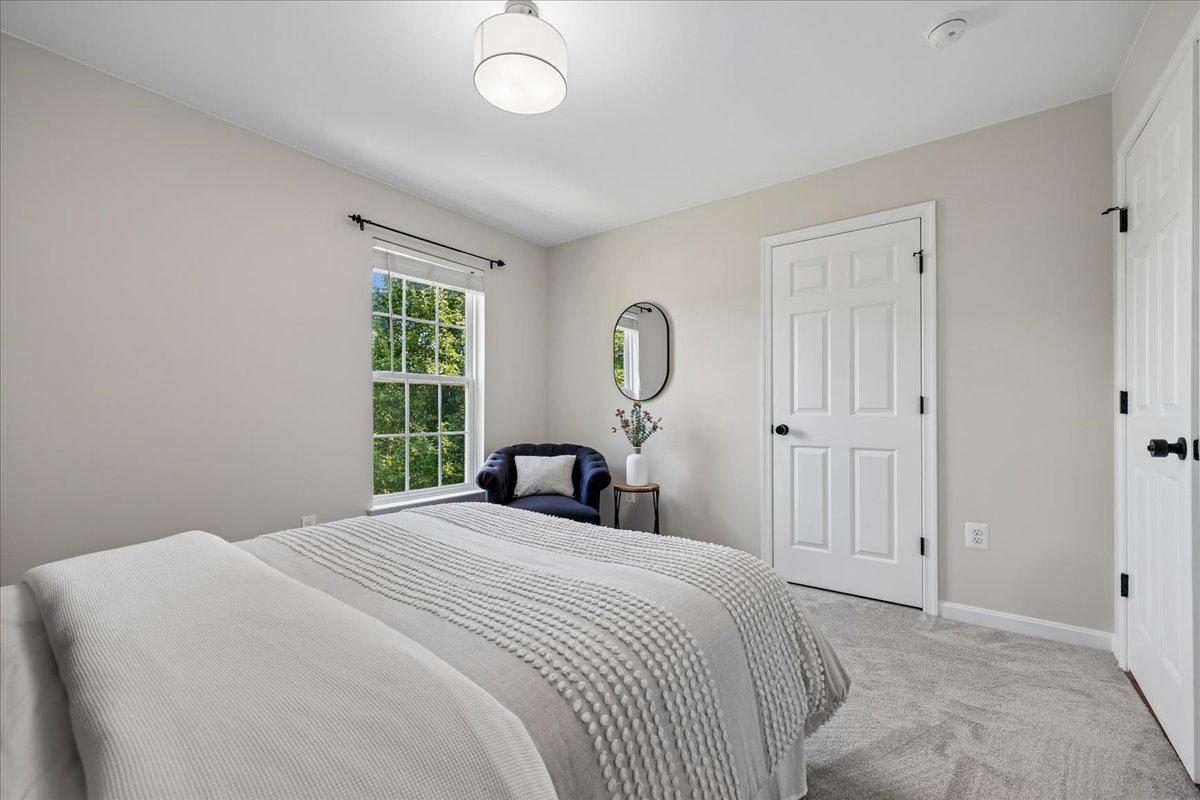 CLOVER RIDGE - Residential
