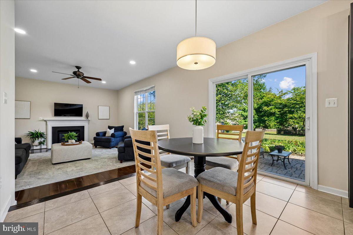 CLOVER RIDGE - Residential