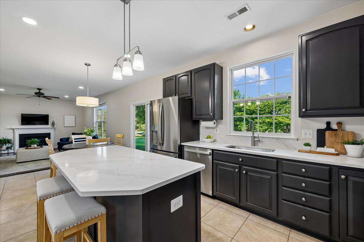 CLOVER RIDGE - Residential