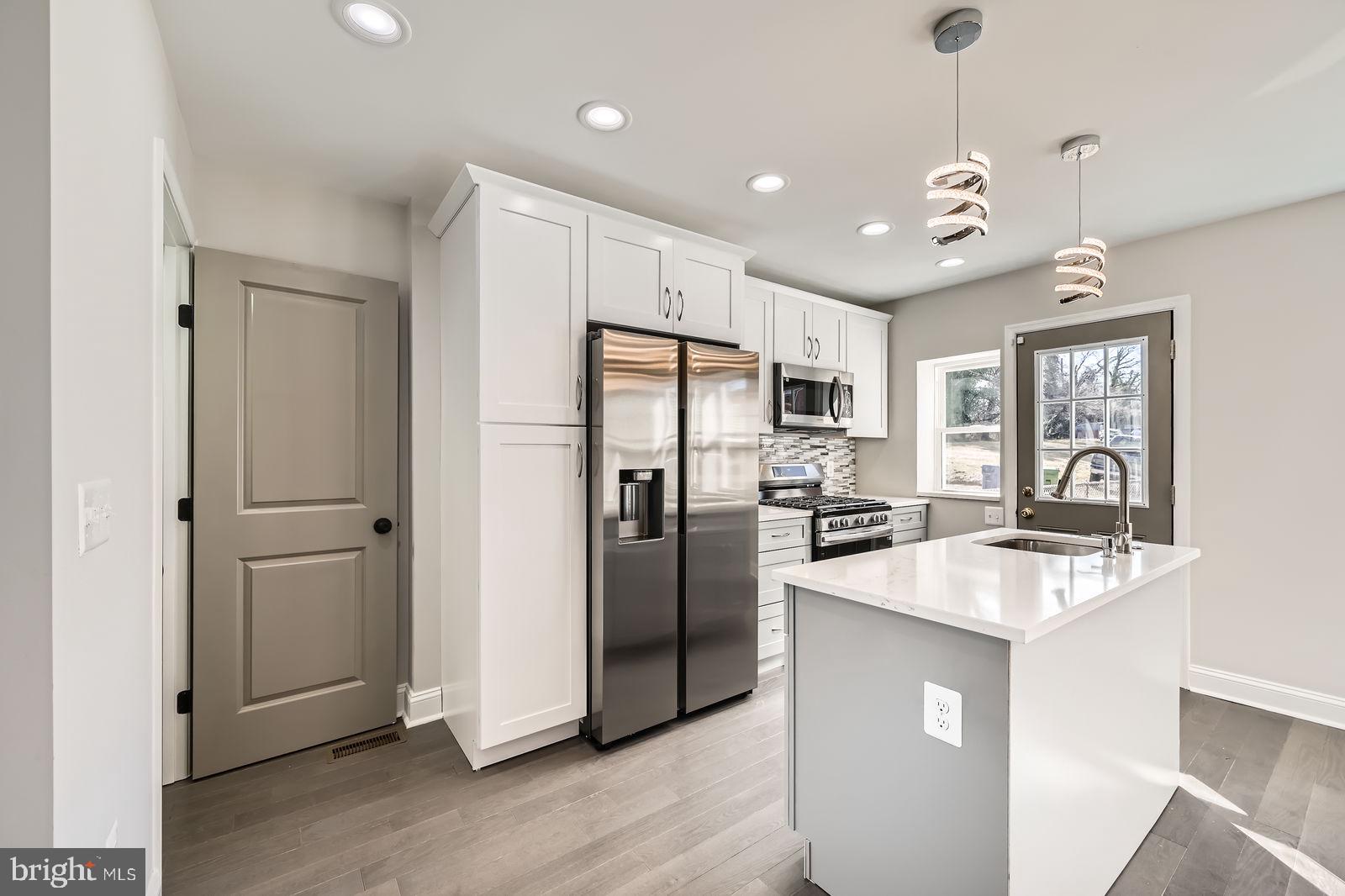 EDGECOMB - Residential