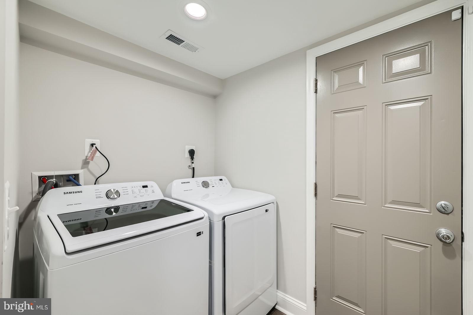 EDGECOMB - Residential