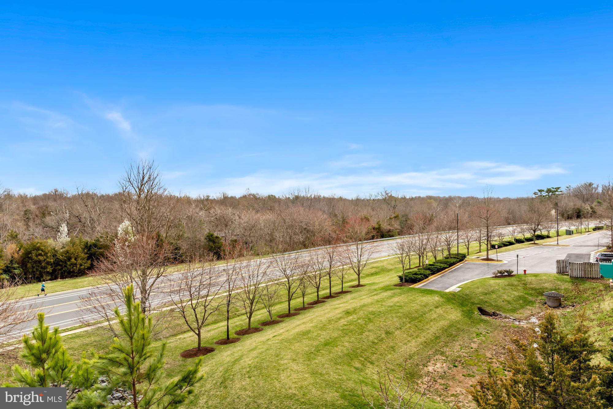 OVERLOOK AT UNIVERSITY CENTER - Residential Lease