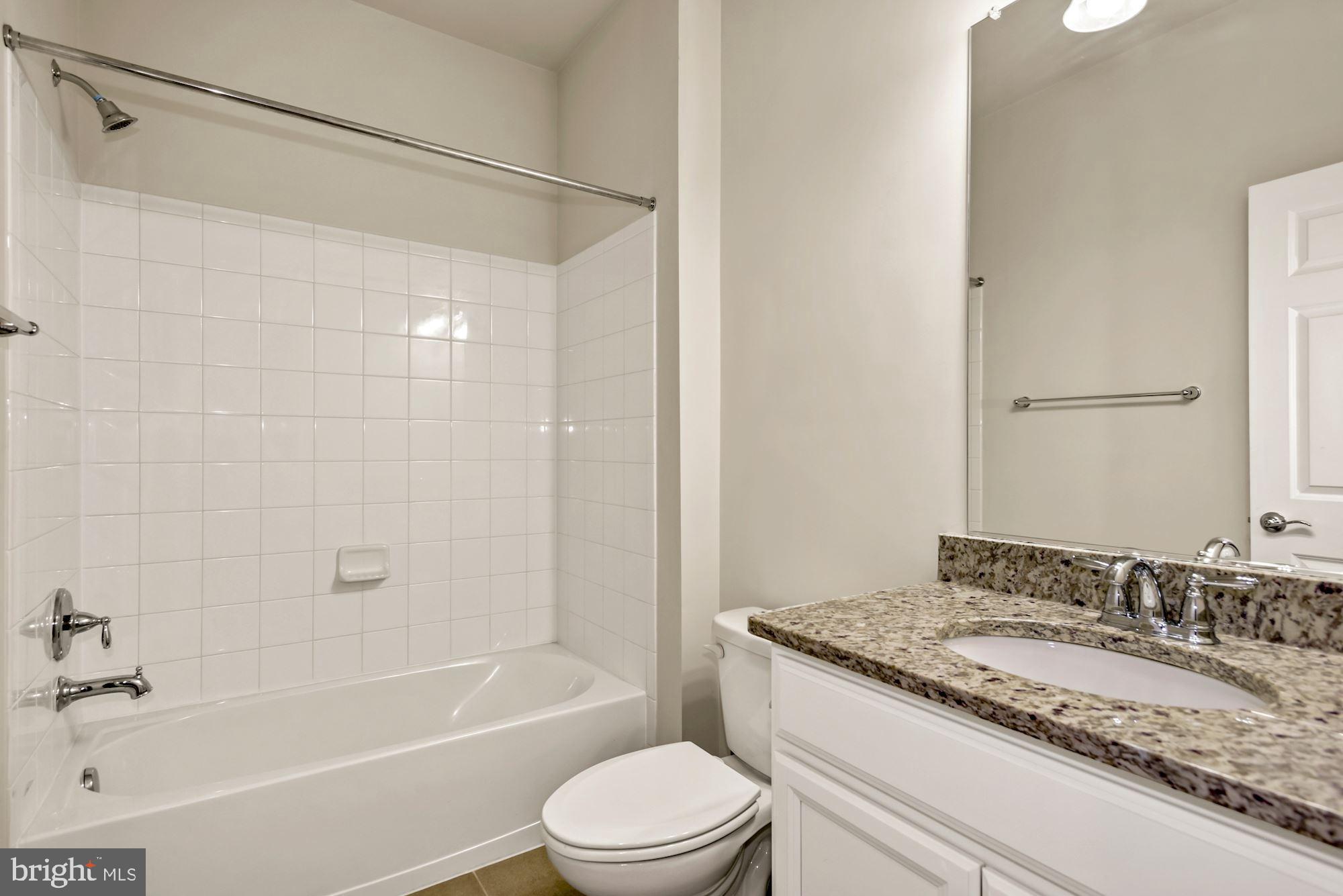 OVERLOOK AT UNIVERSITY CENTER - Residential Lease