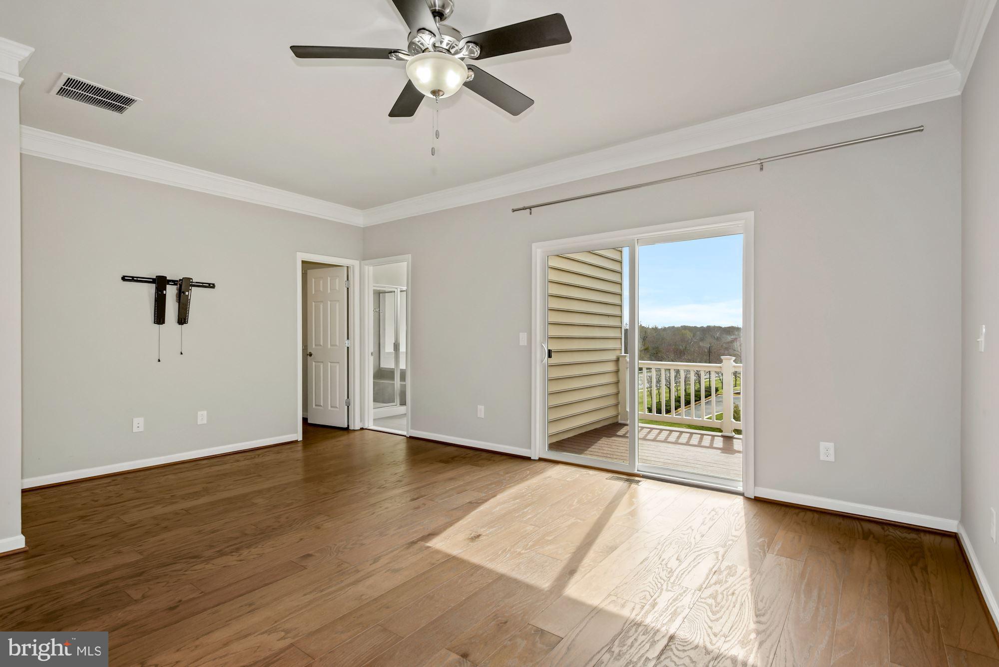 OVERLOOK AT UNIVERSITY CENTER - Residential Lease
