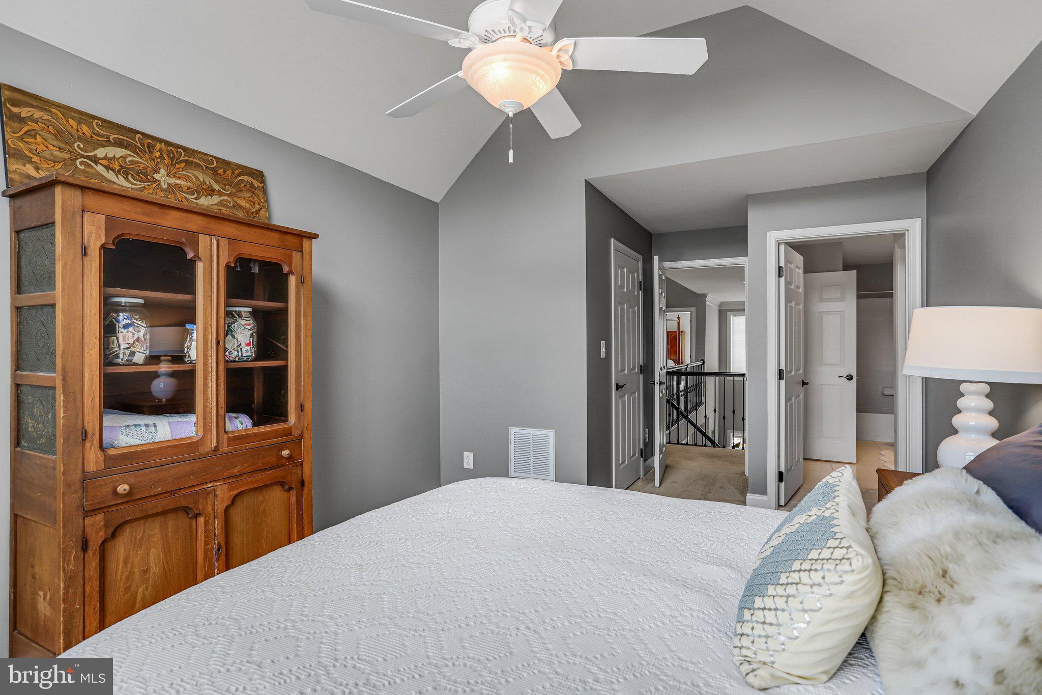 BELMONT COUNTRY CLUB - Residential