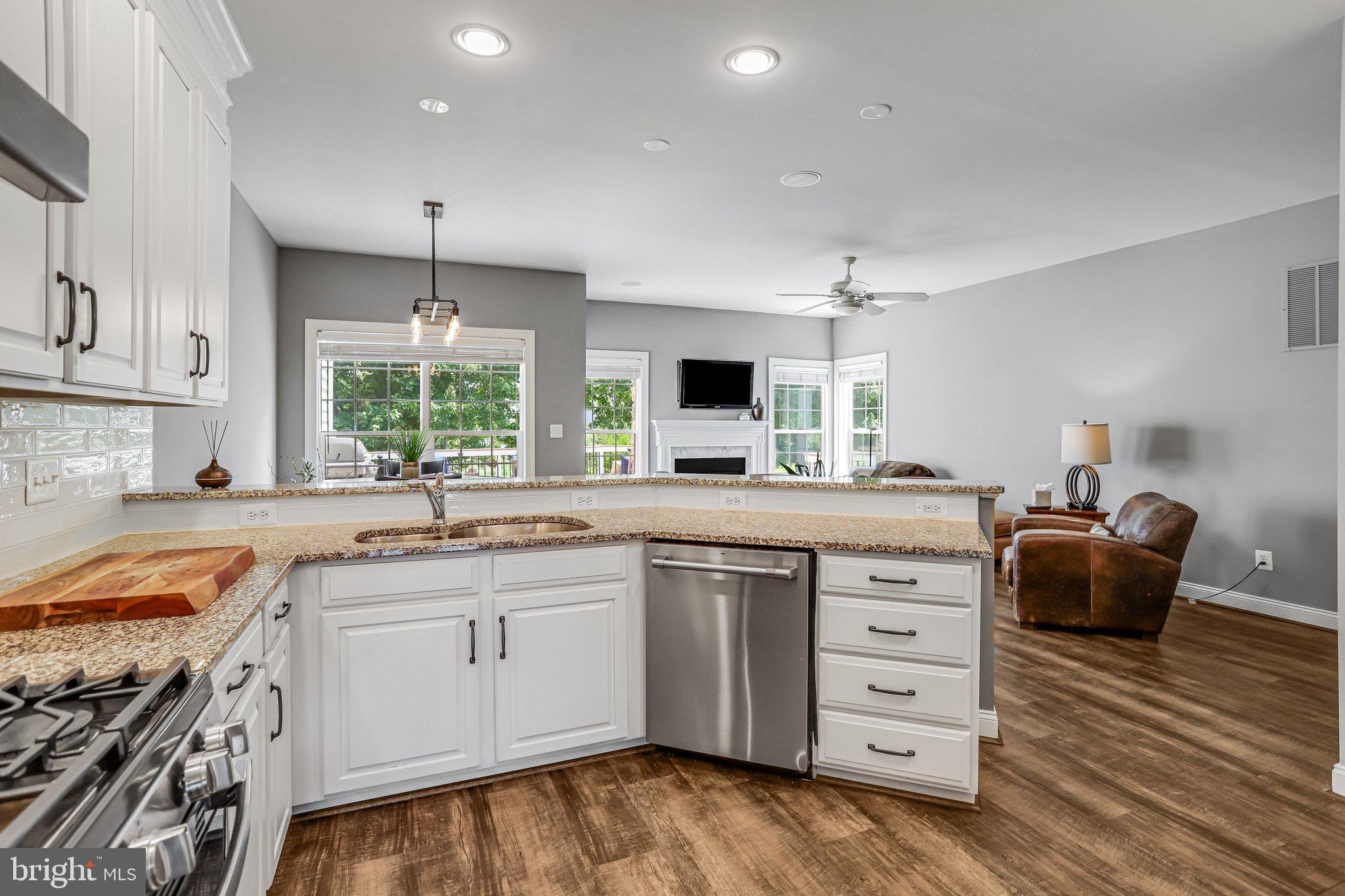 BELMONT COUNTRY CLUB - Residential