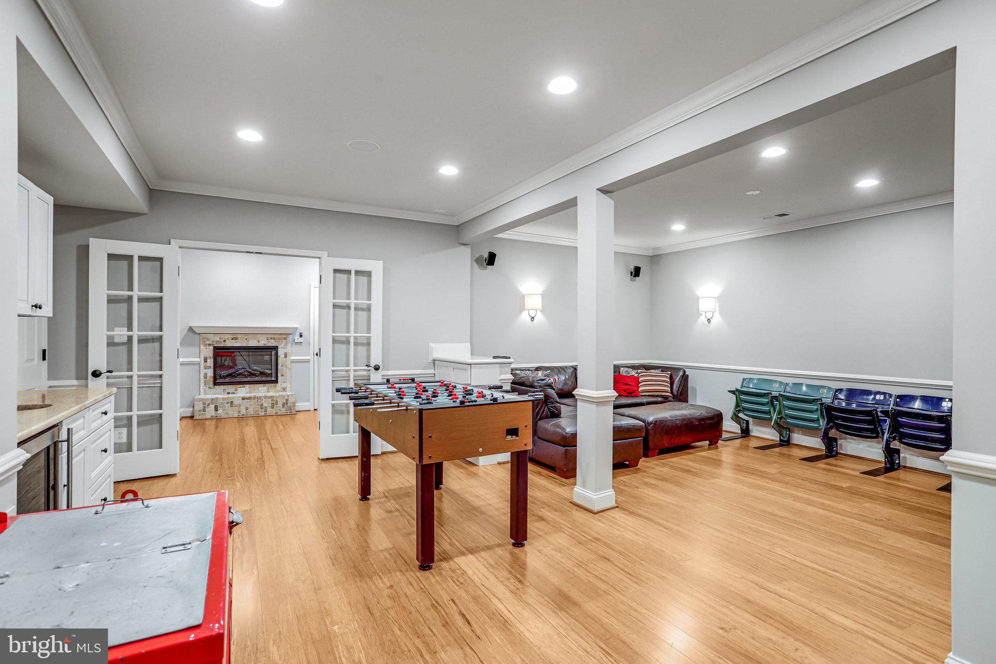 BELMONT COUNTRY CLUB - Residential