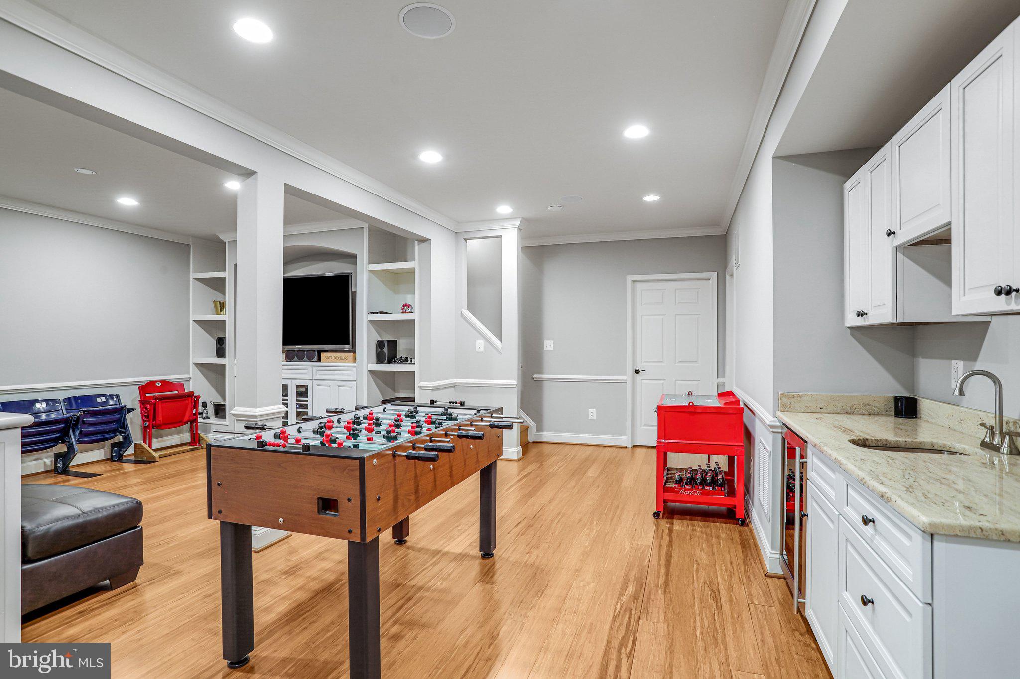 BELMONT COUNTRY CLUB - Residential