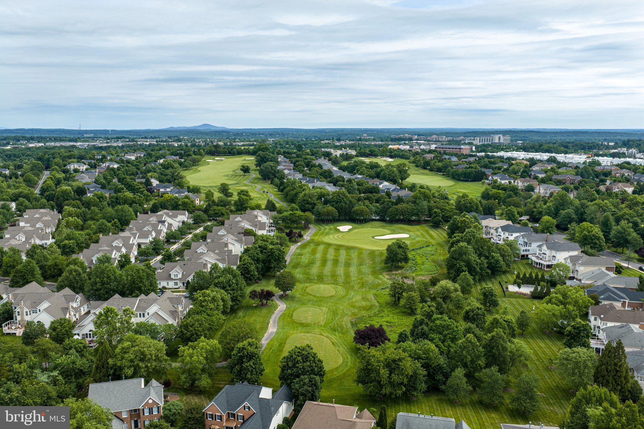 BELMONT COUNTRY CLUB - Residential