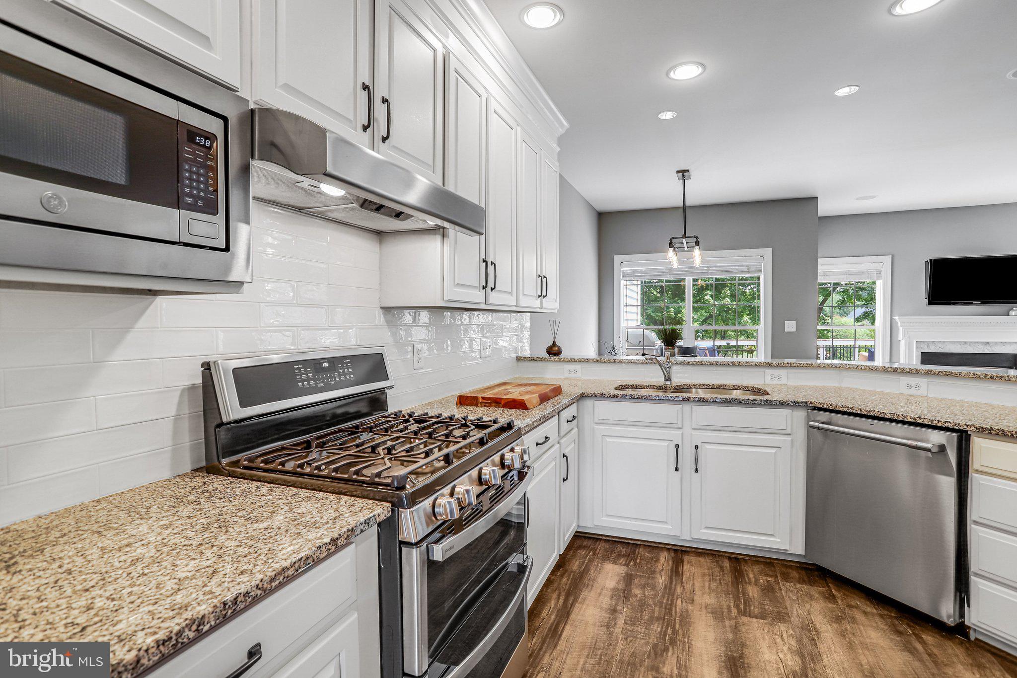 BELMONT COUNTRY CLUB - Residential