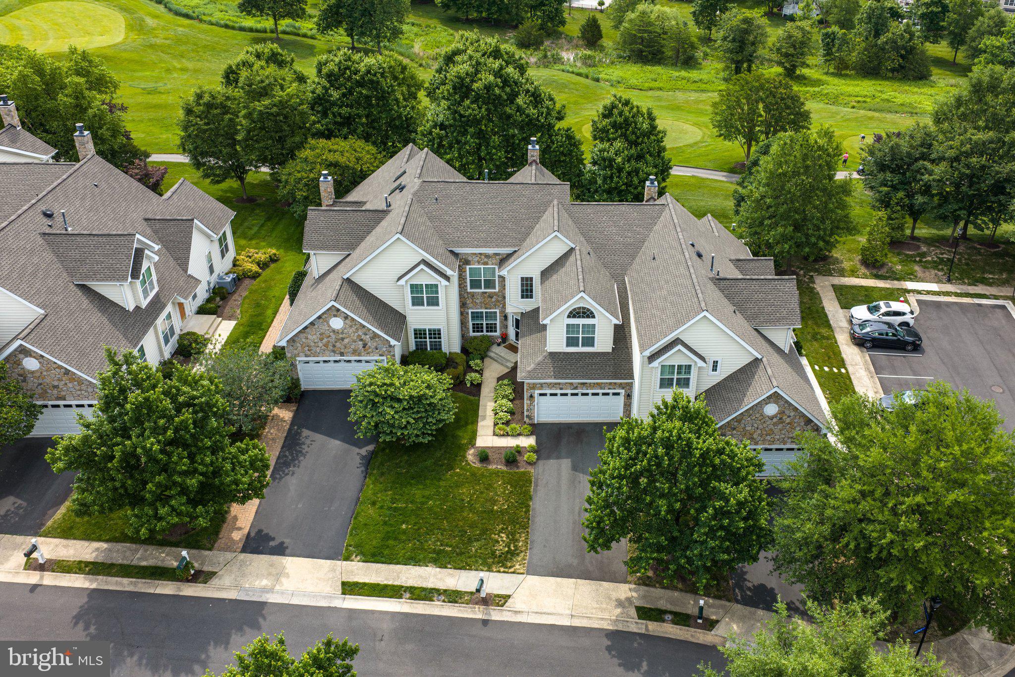 BELMONT COUNTRY CLUB - Residential