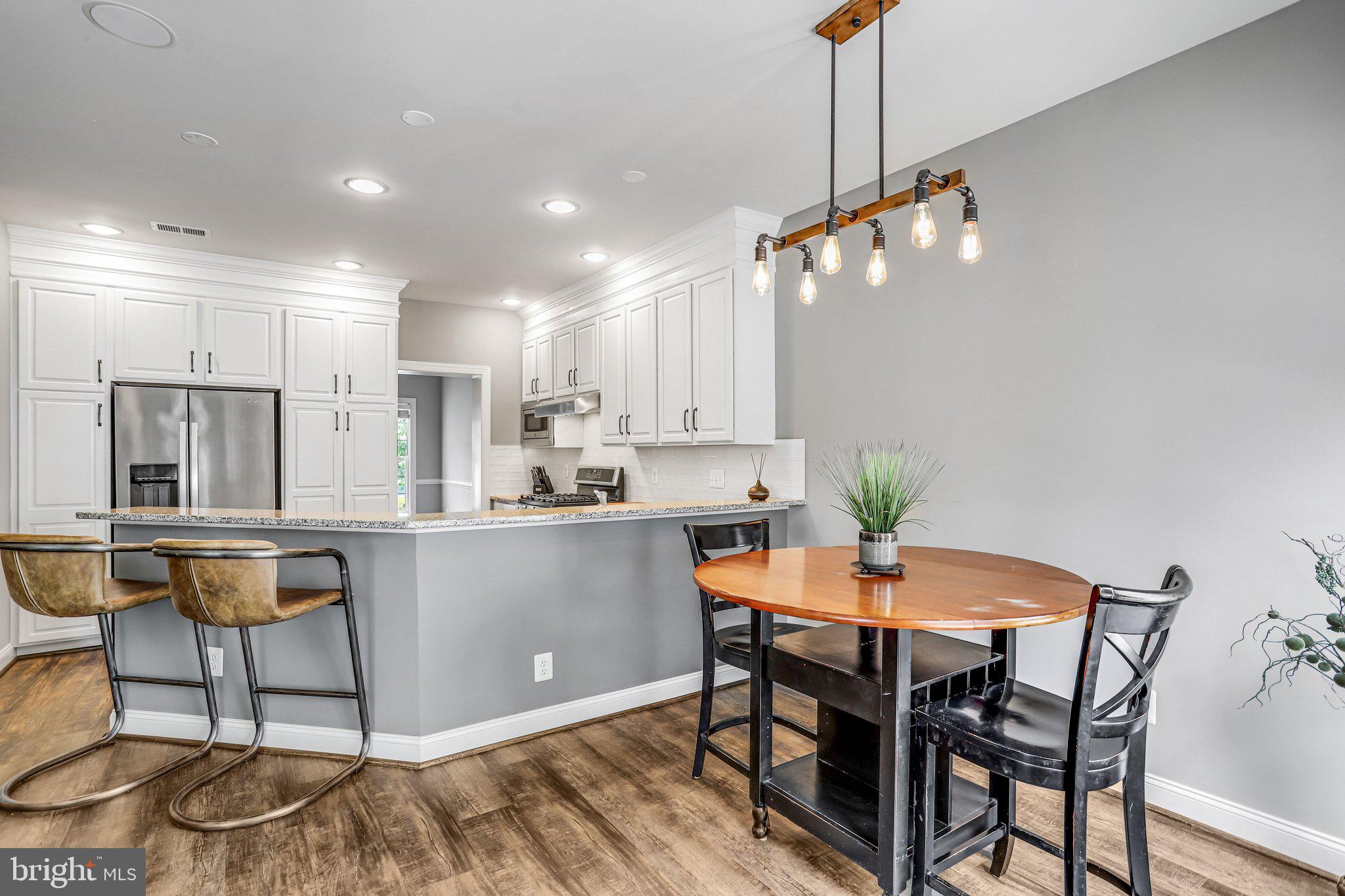 BELMONT COUNTRY CLUB - Residential