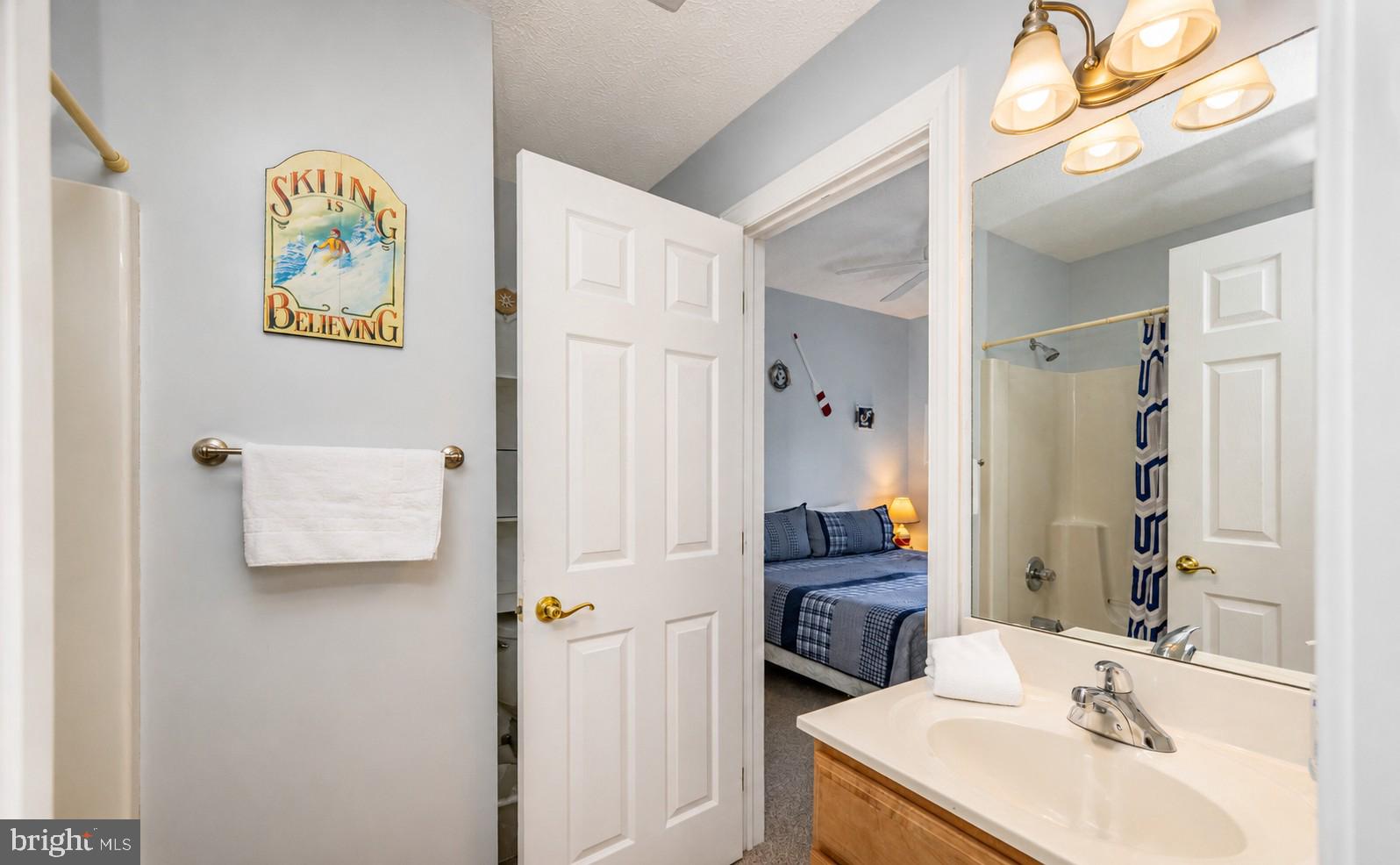 LANDINGS - Residential
