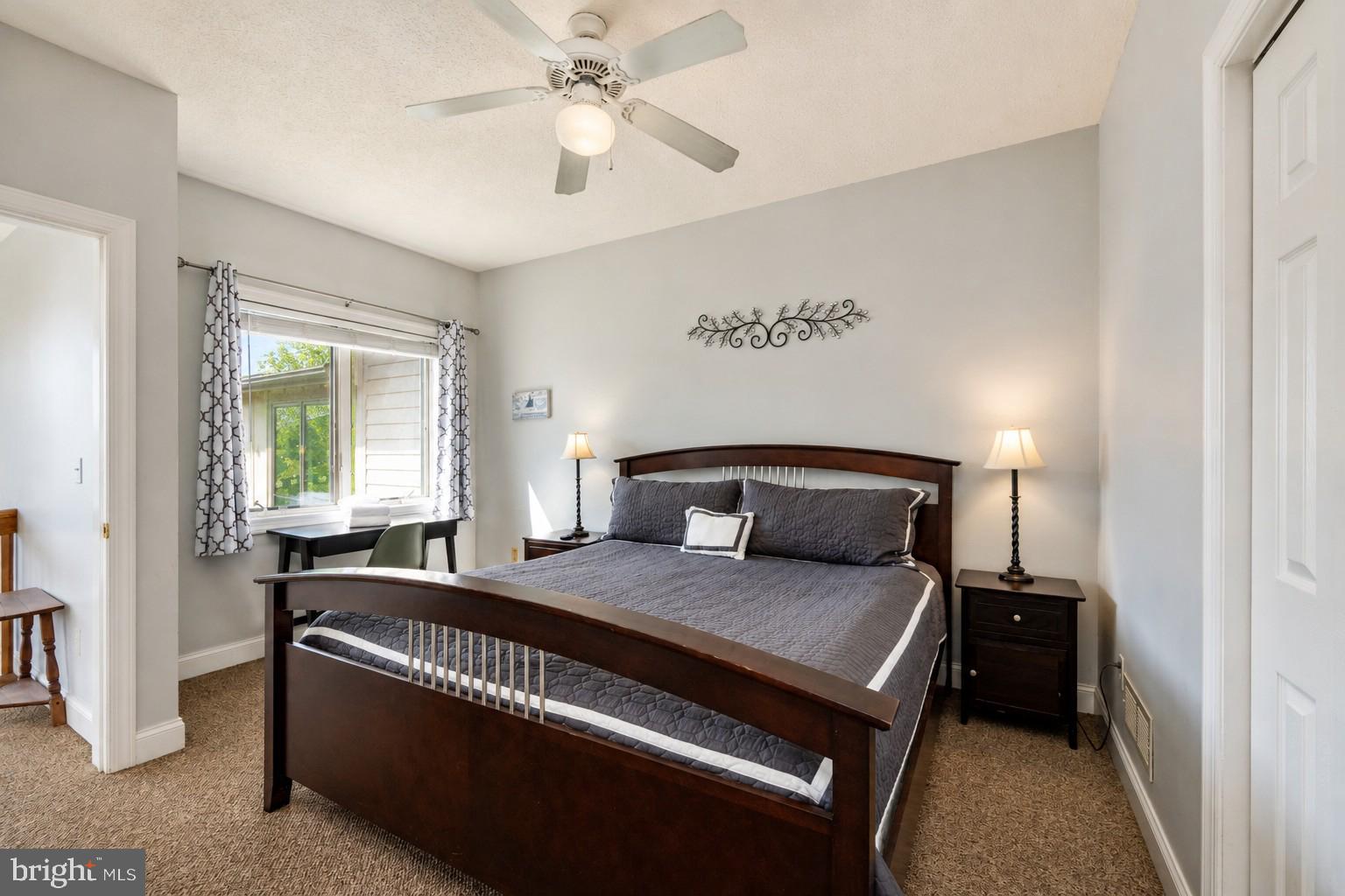 LANDINGS - Residential