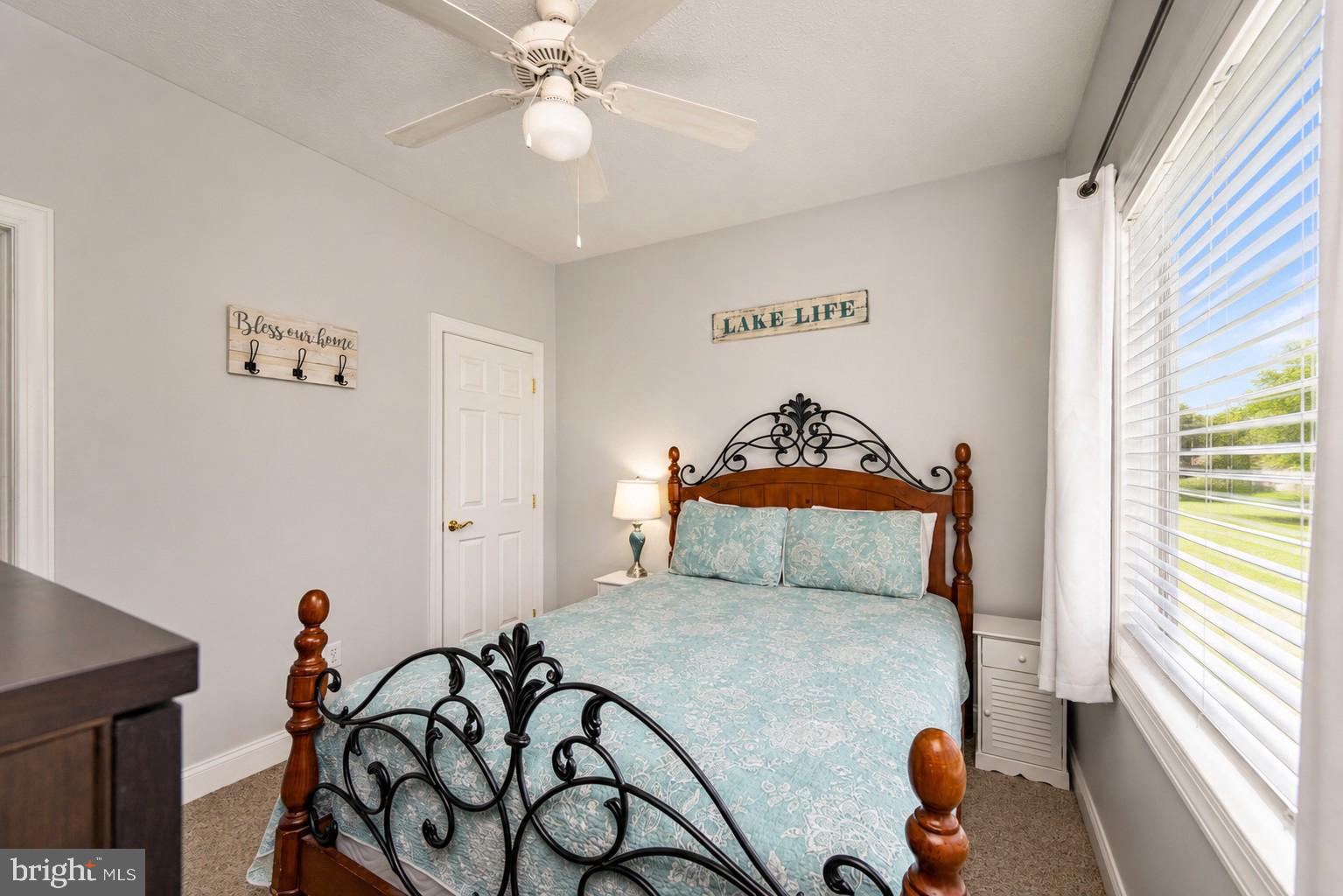 LANDINGS - Residential