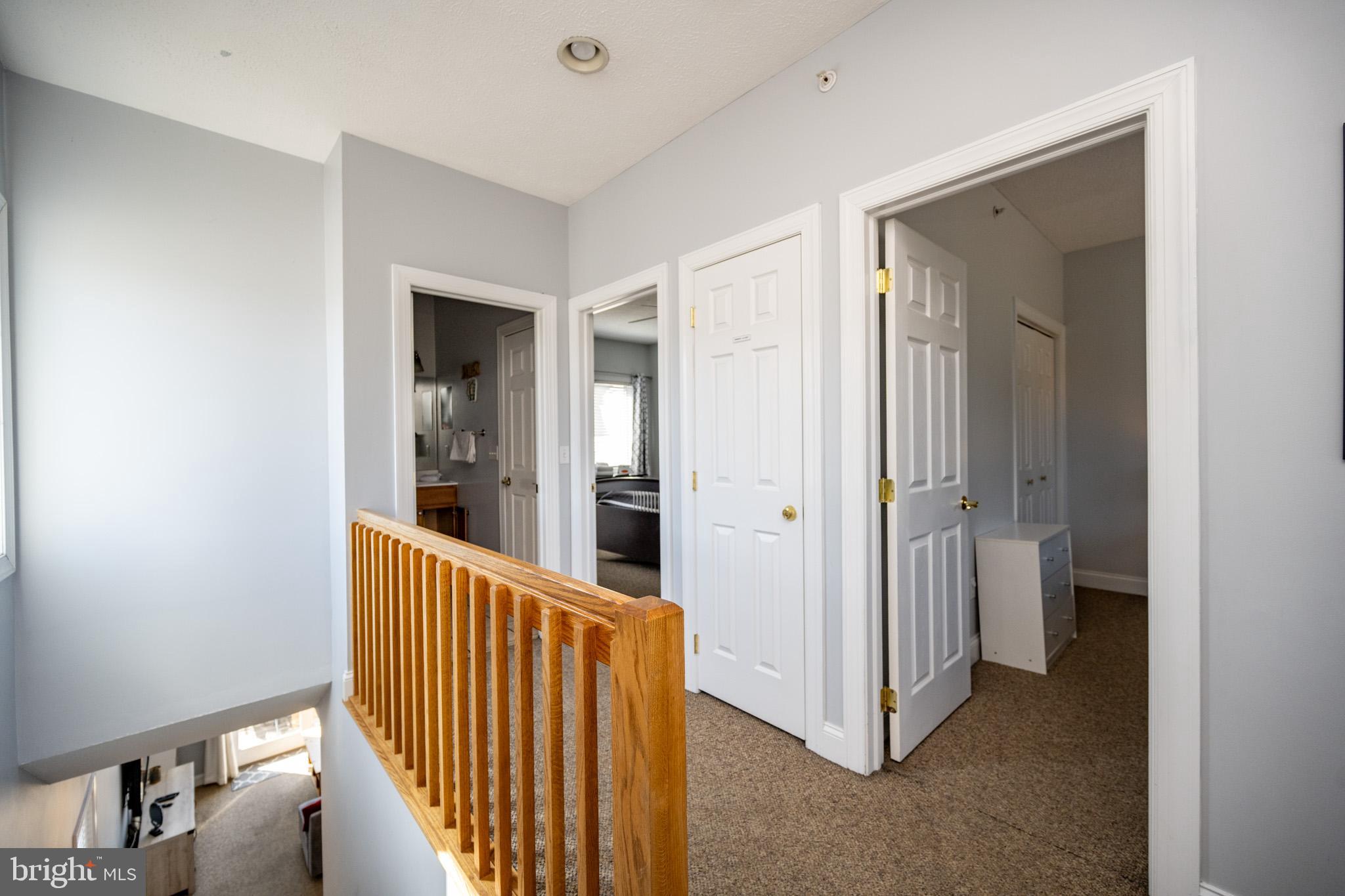 LANDINGS - Residential