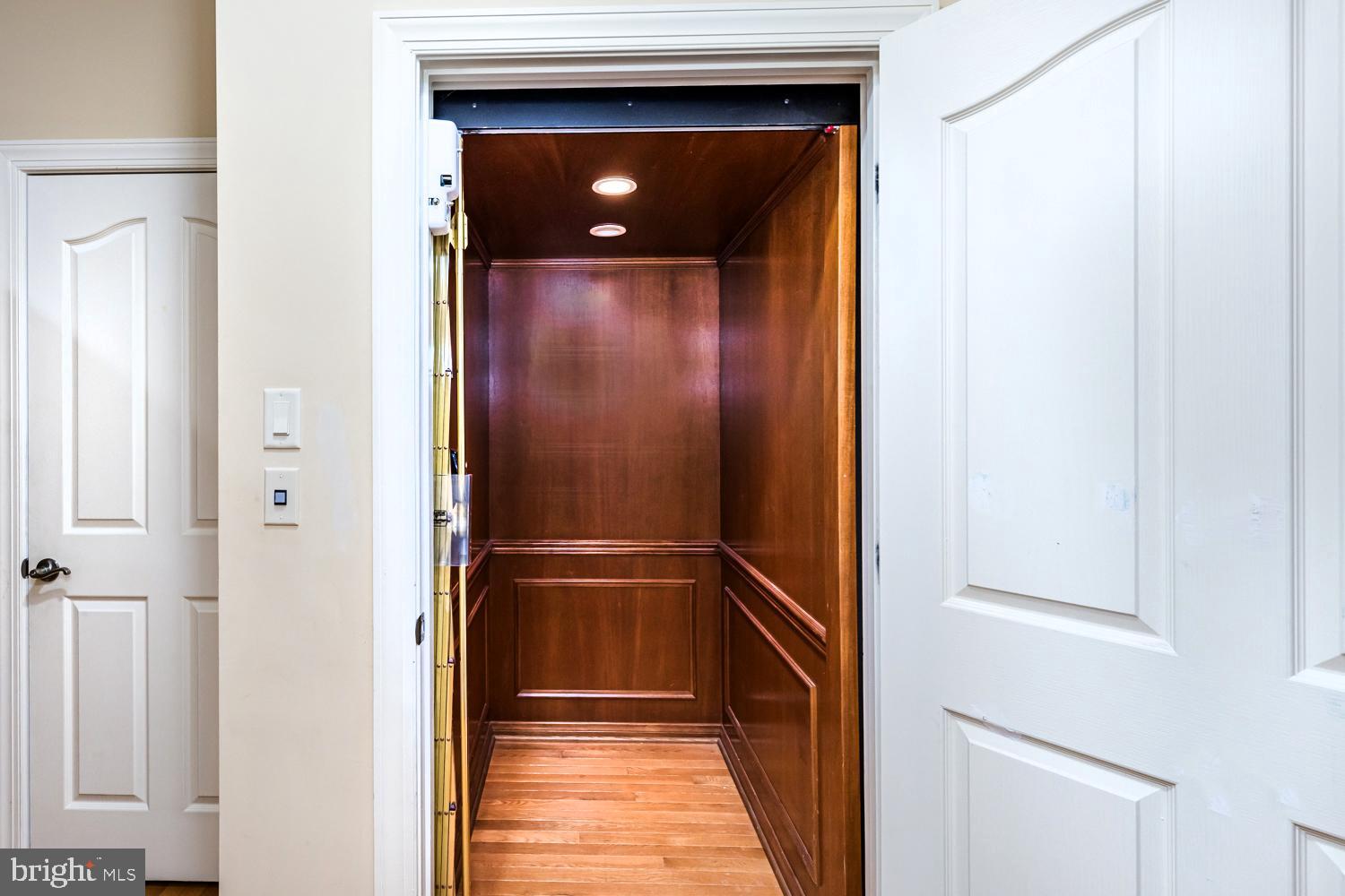 ENCLAVE AT ELLICOTT STATION - Residential