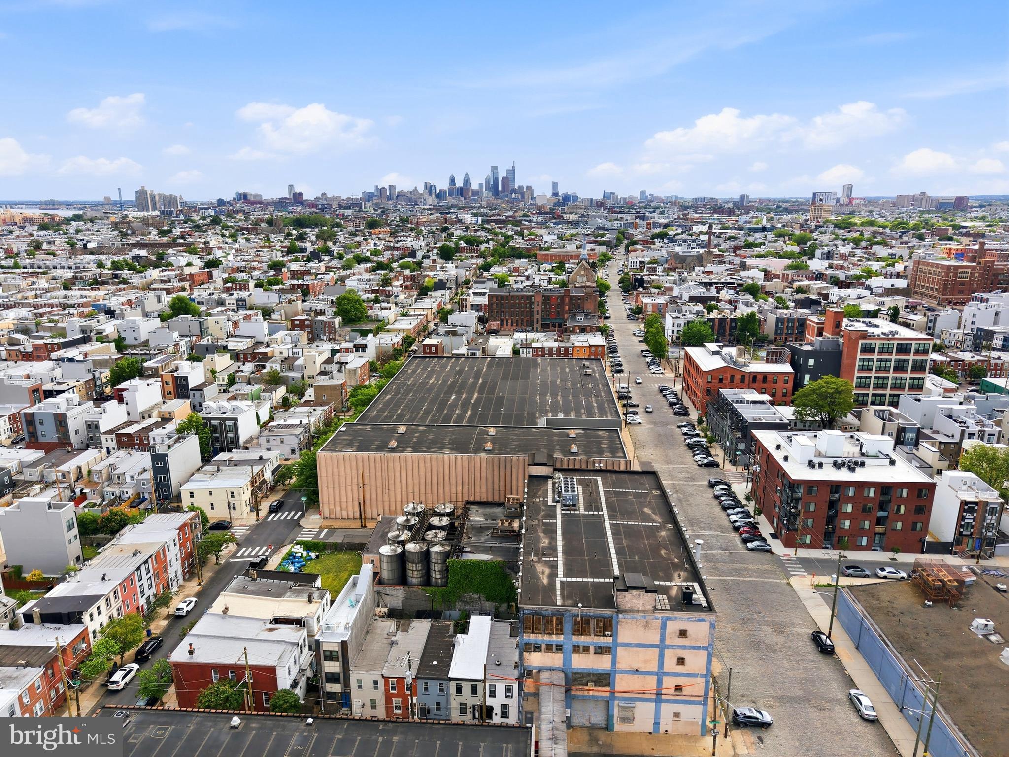 EAST KENSINGTON - Residential