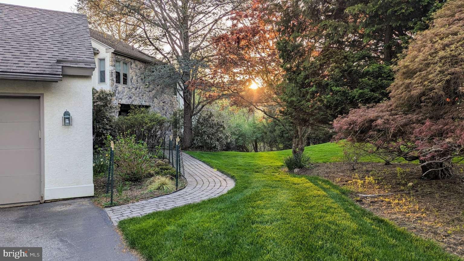 MEADOWCROFT - Residential