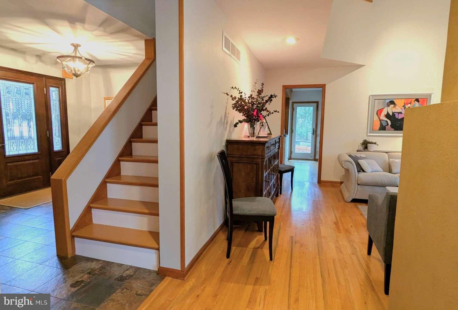 MEADOWCROFT - Residential