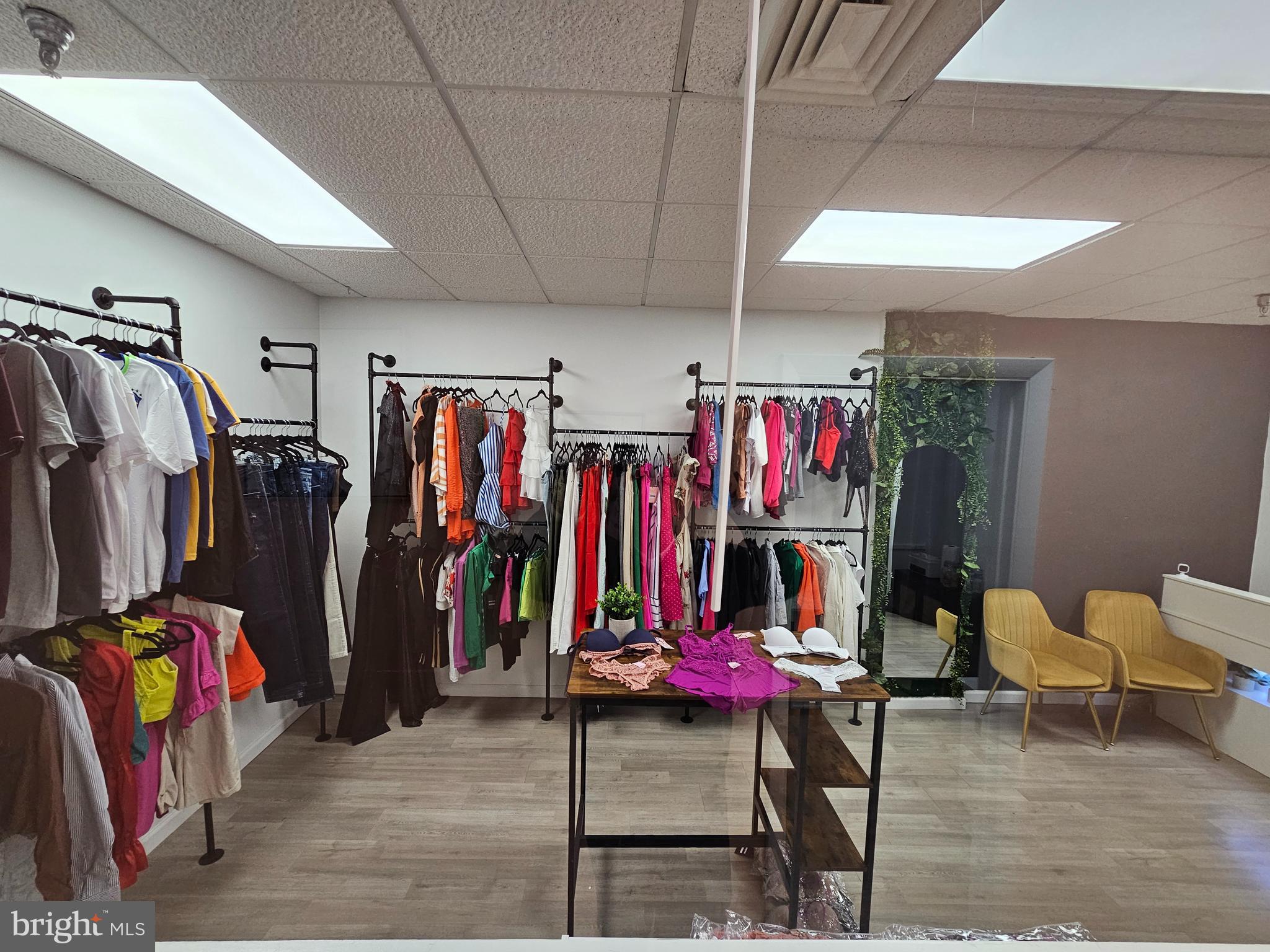 RHAWNHURST - Commercial Sale