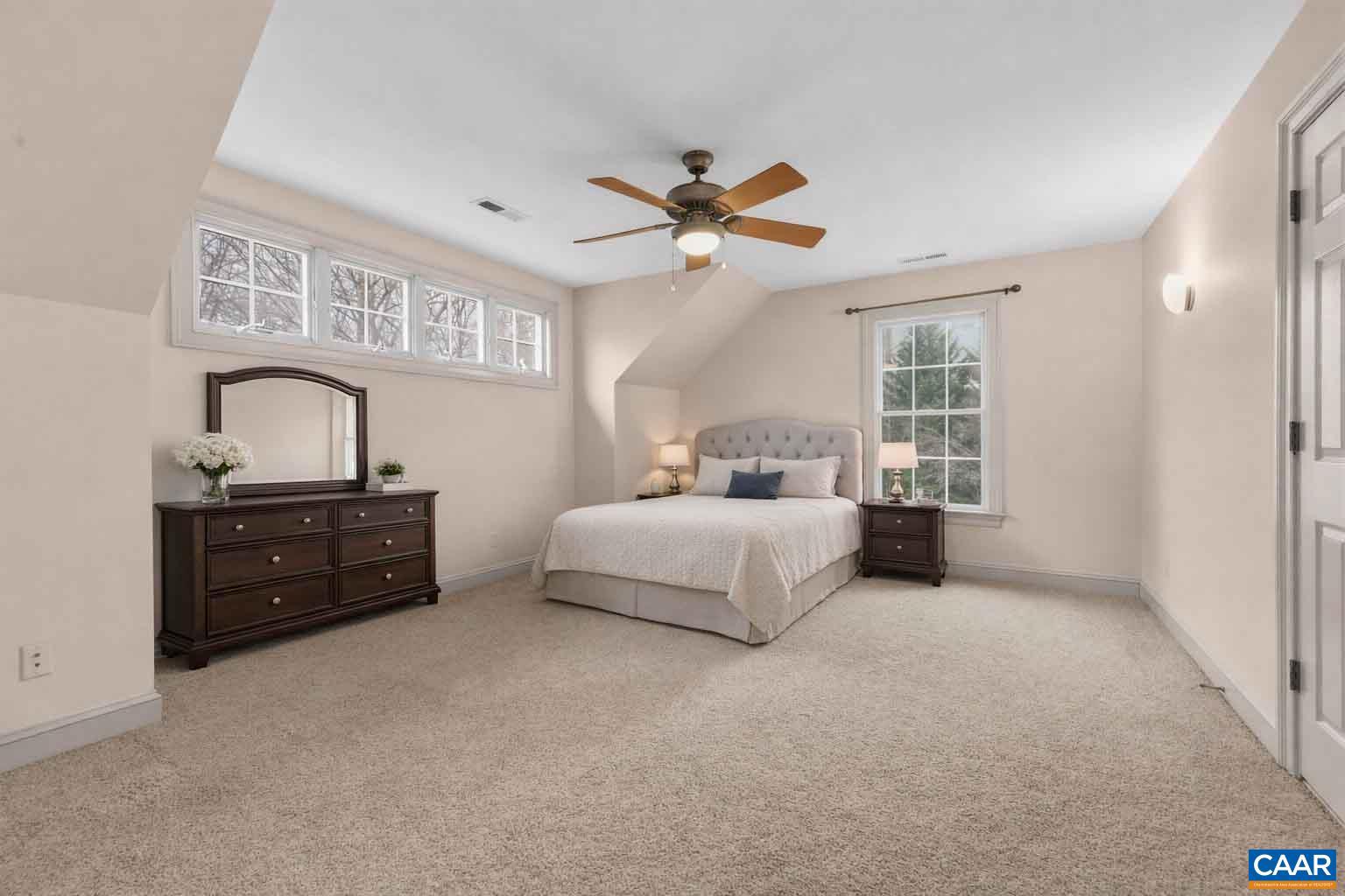 WALNUT HILLS - Residential