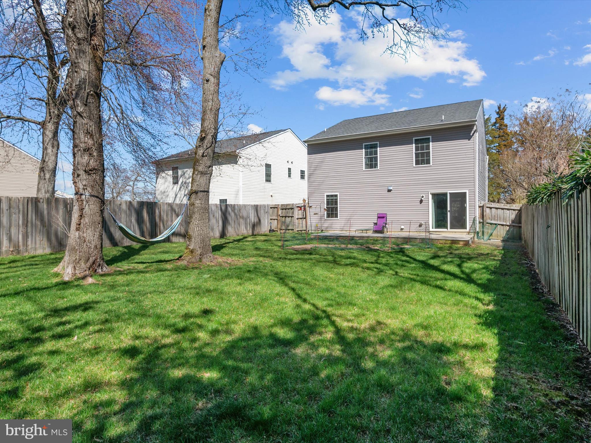POWHATAN BEACH - Residential