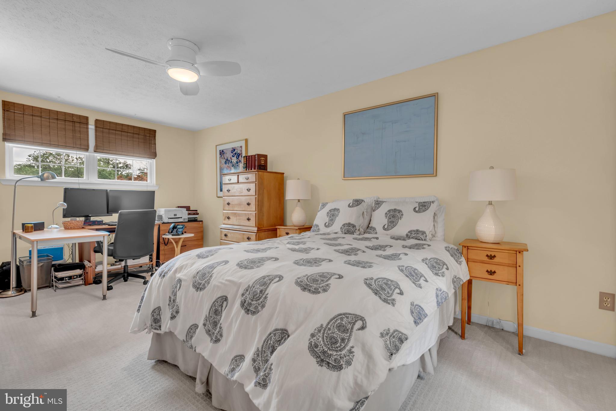 DIVINITY COVE - Residential