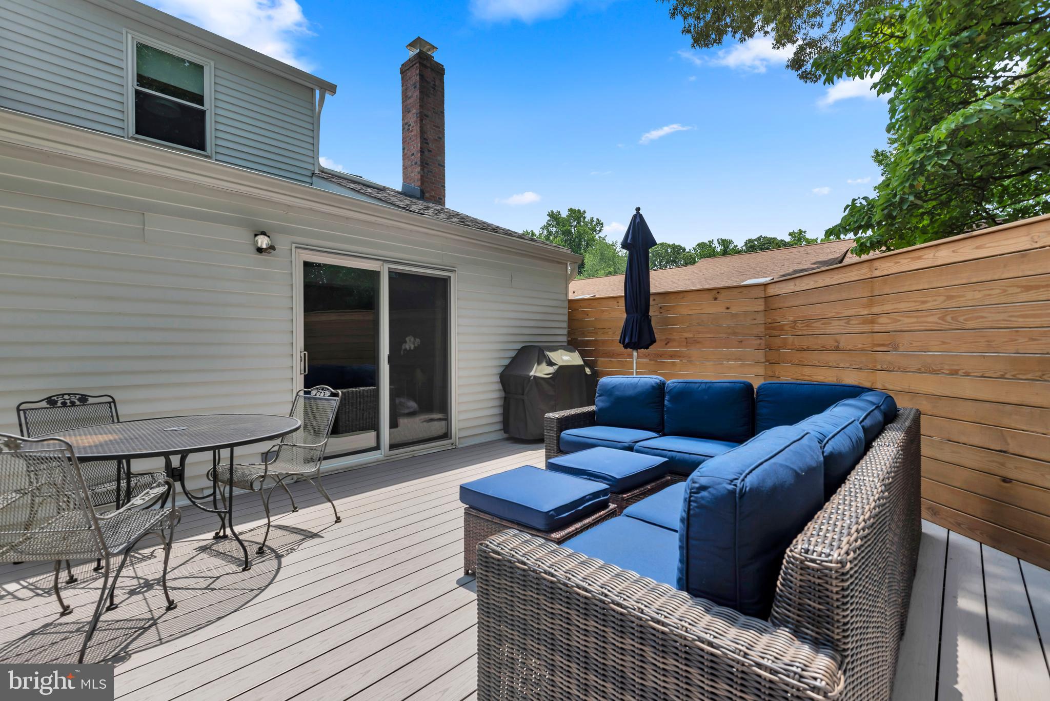 DIVINITY COVE - Residential