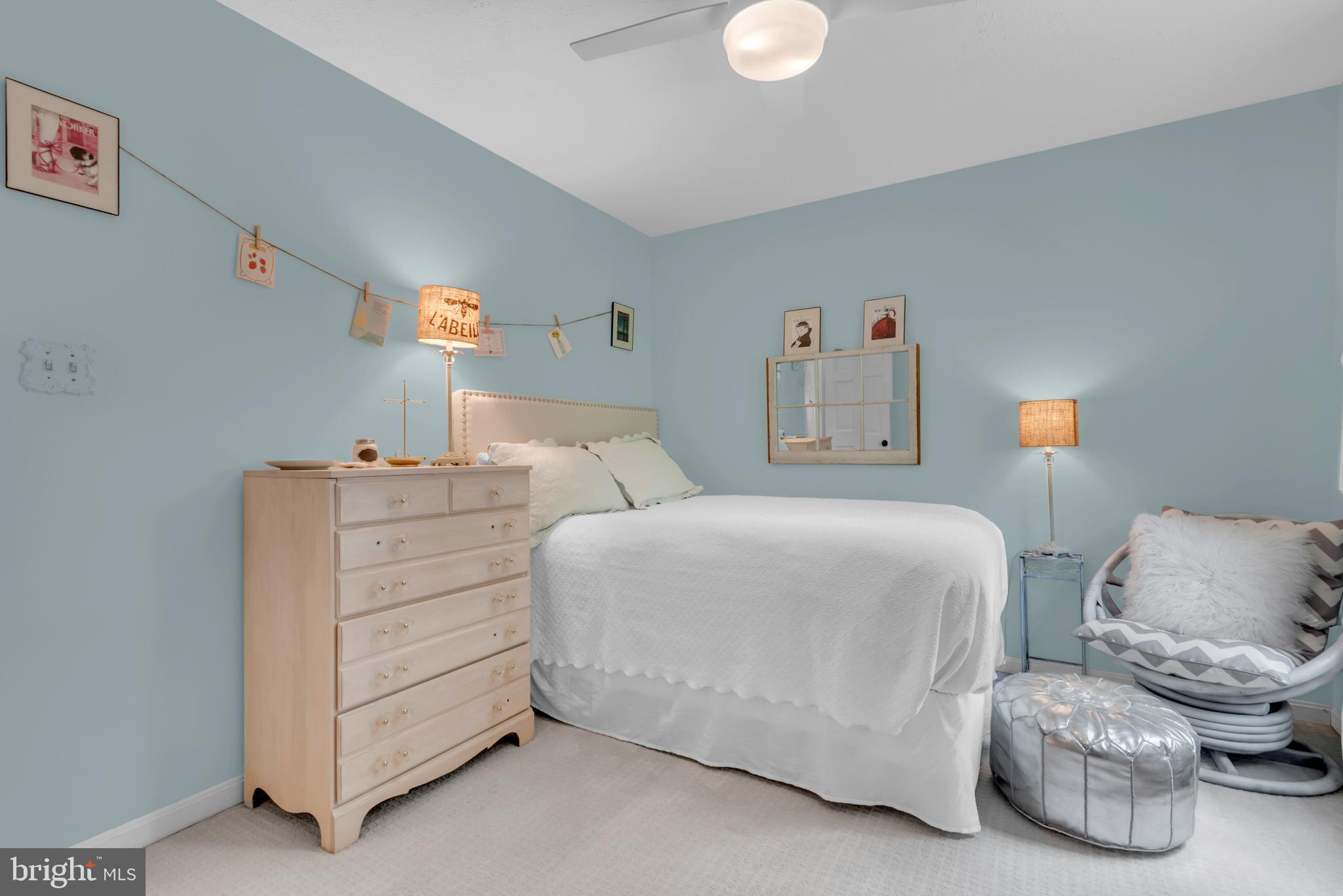 DIVINITY COVE - Residential