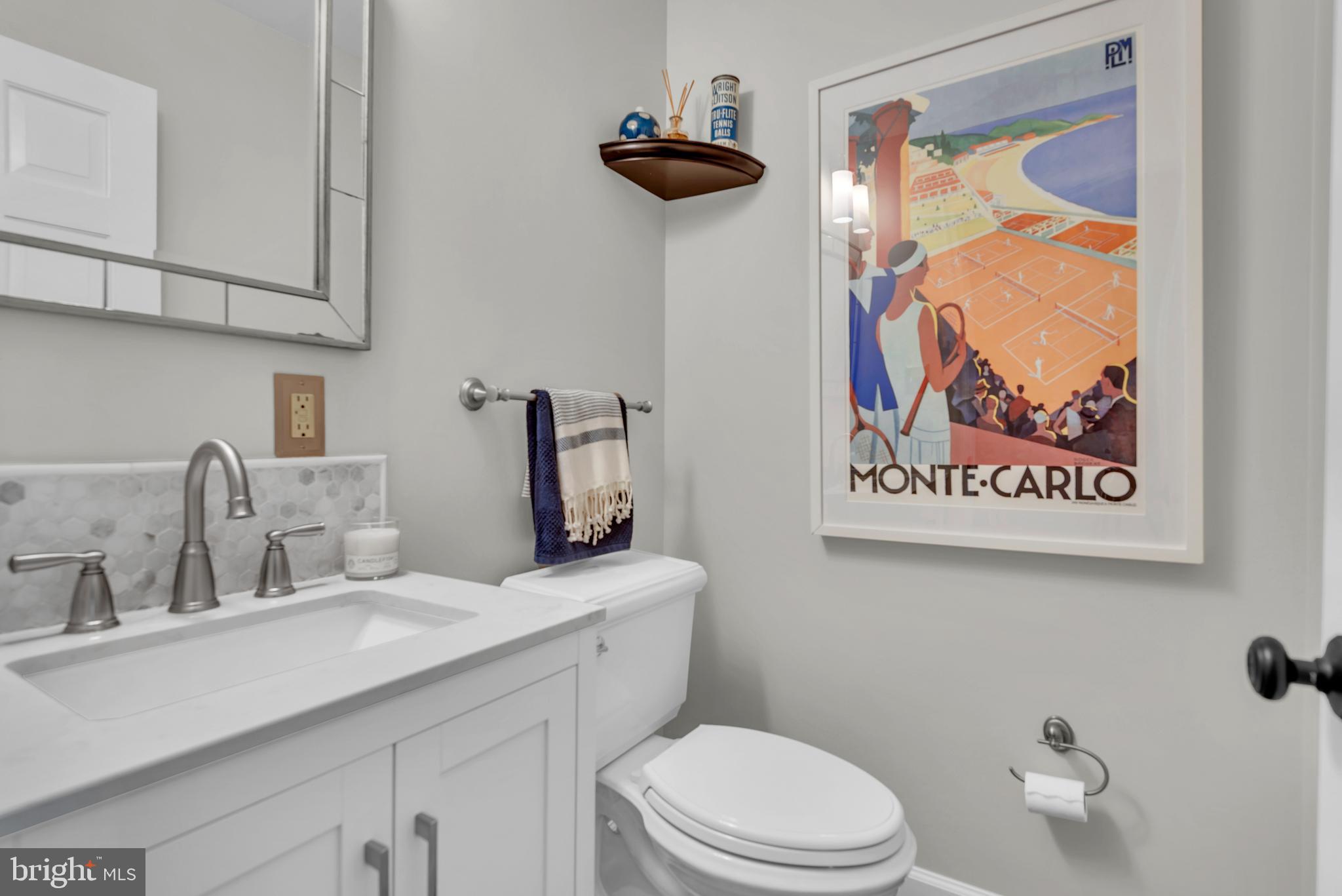 DIVINITY COVE - Residential