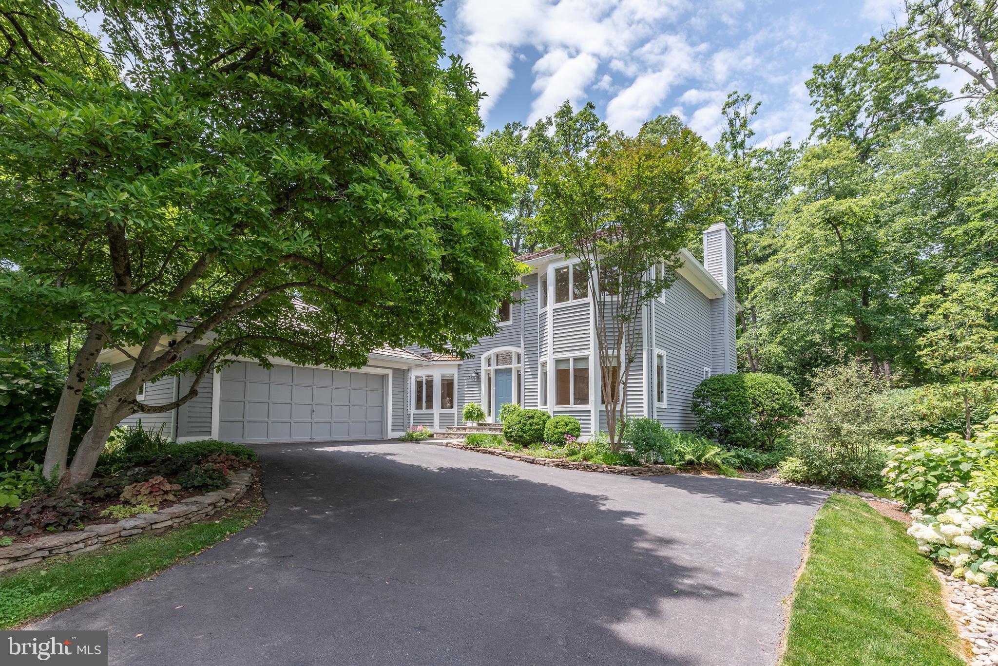 RESTON - Residential