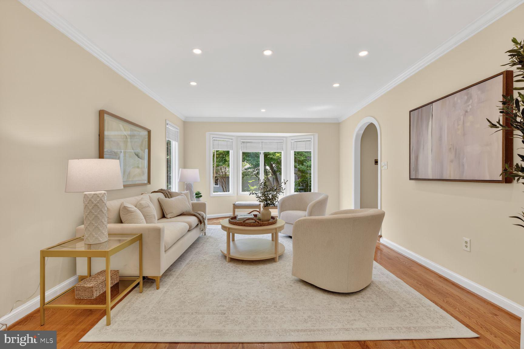 RESTON - Residential