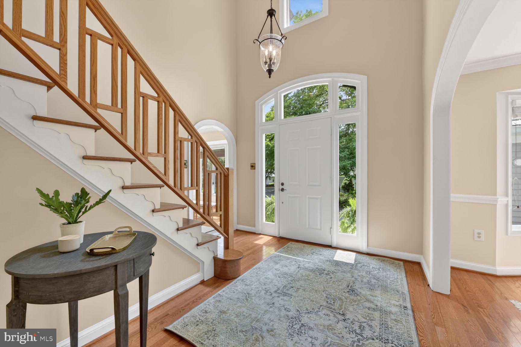 RESTON - Residential