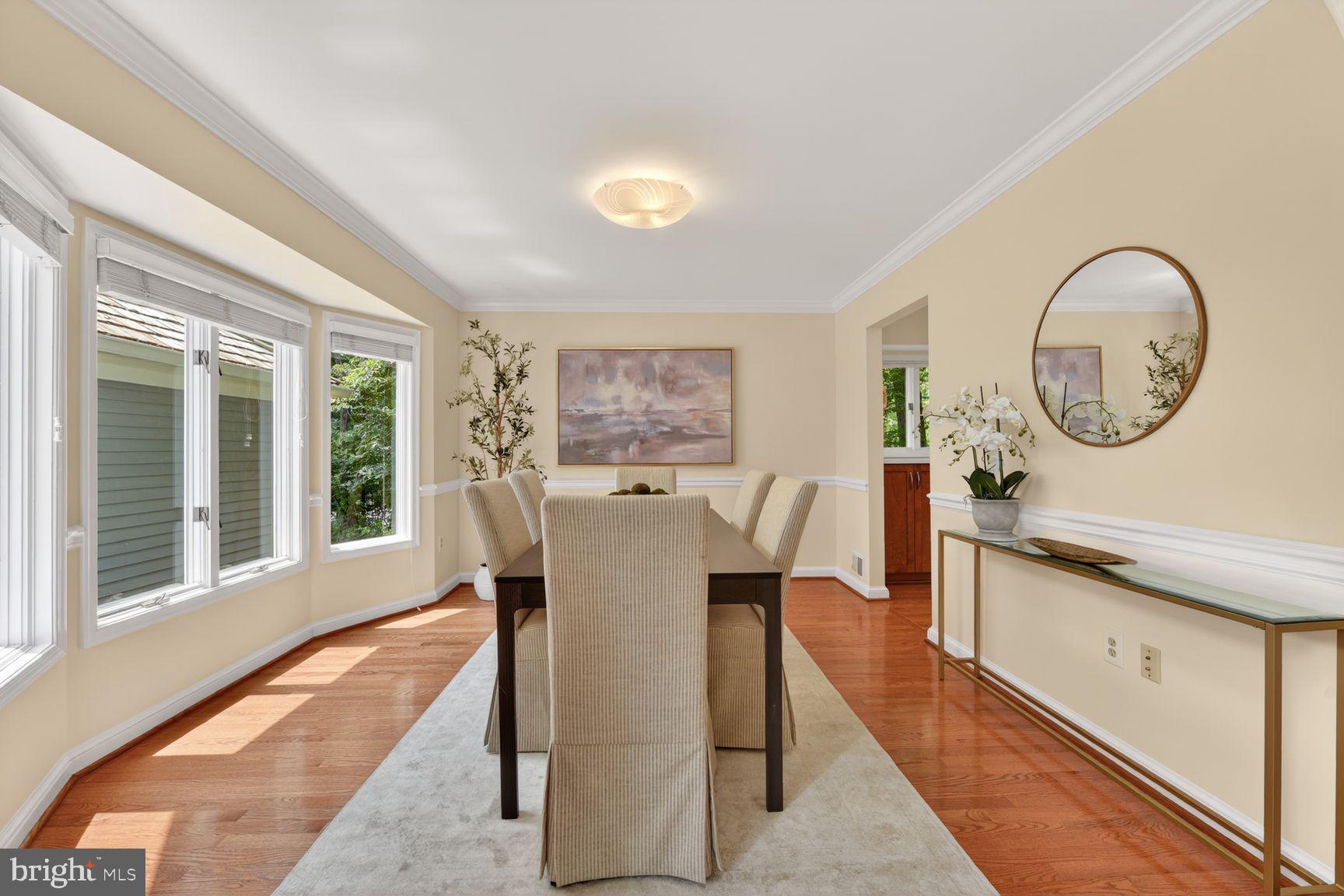 RESTON - Residential