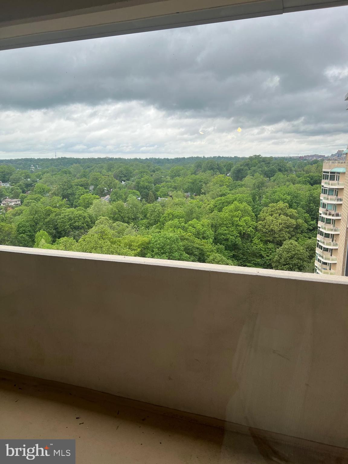 FRIENDSHIP HEIGHTS - Residential Lease