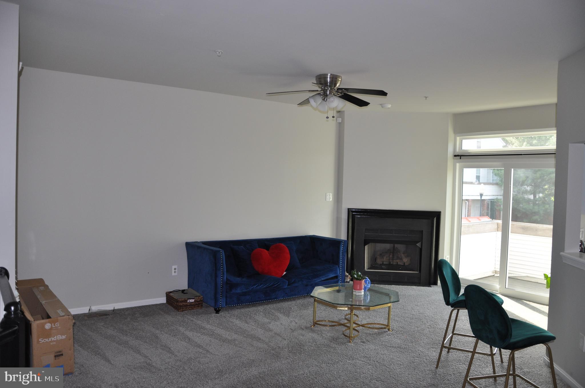 ASHBURN VILLAGE - Residential Lease