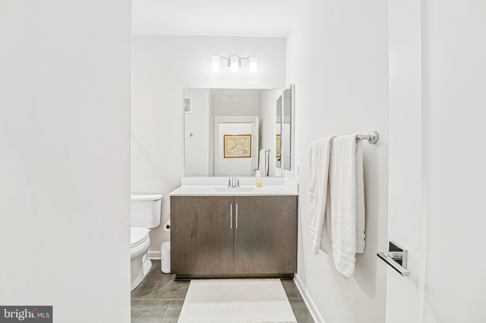 ASHBURN STATION - Residential