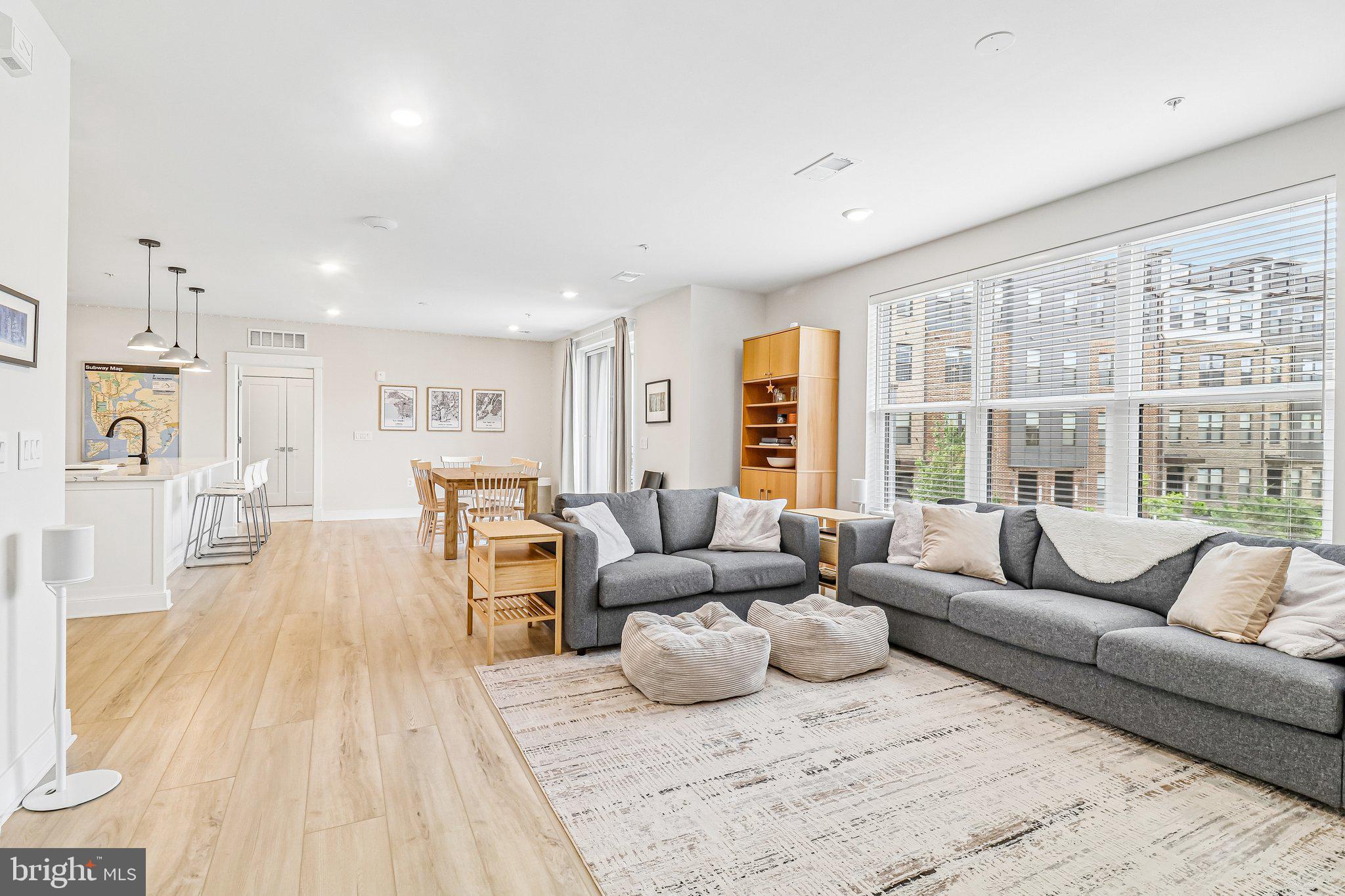 ASHBURN STATION - Residential
