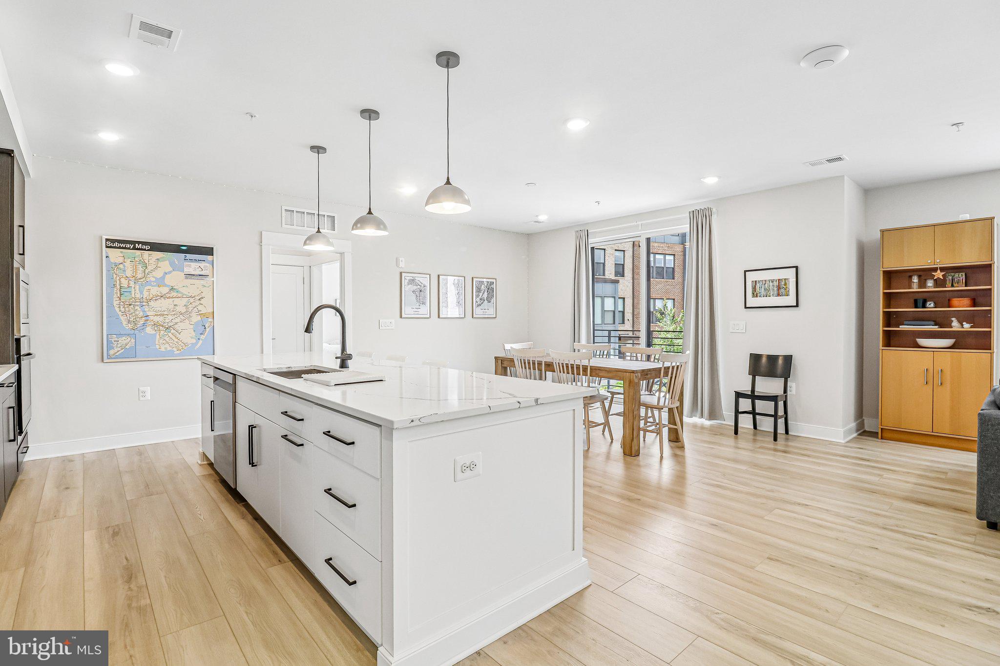 ASHBURN STATION - Residential