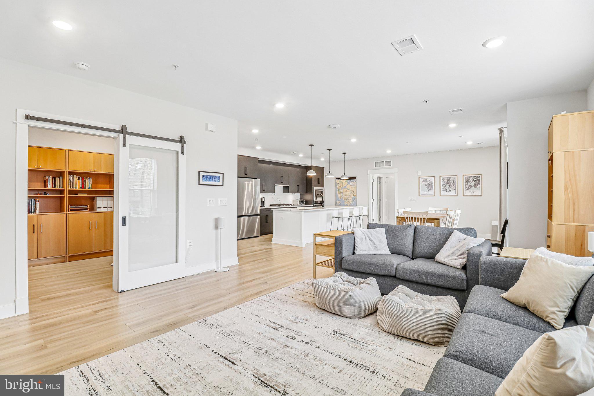 ASHBURN STATION - Residential