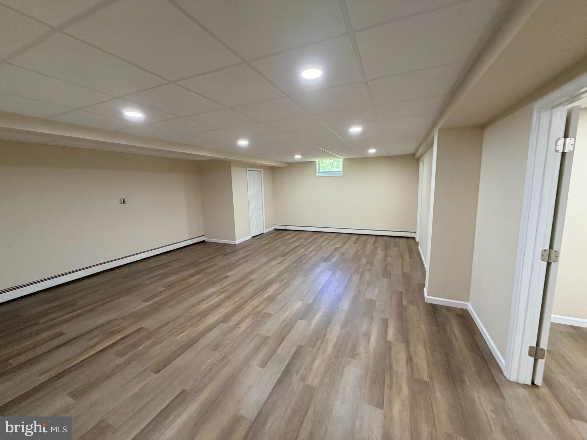 NOB HILL - Residential