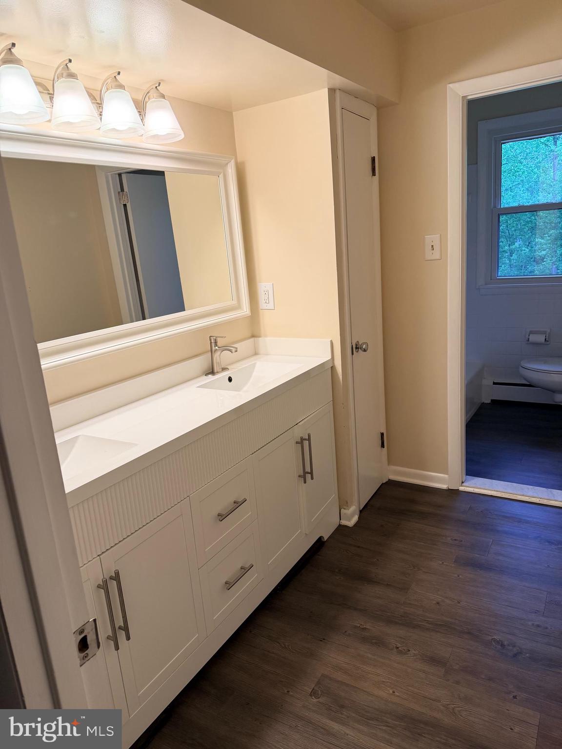 NOB HILL - Residential