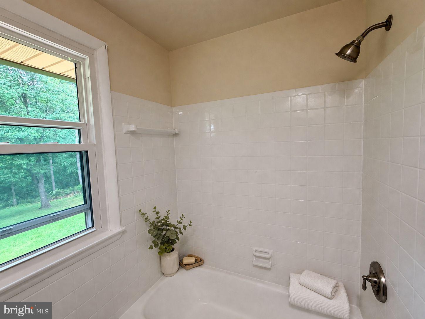 NOB HILL - Residential