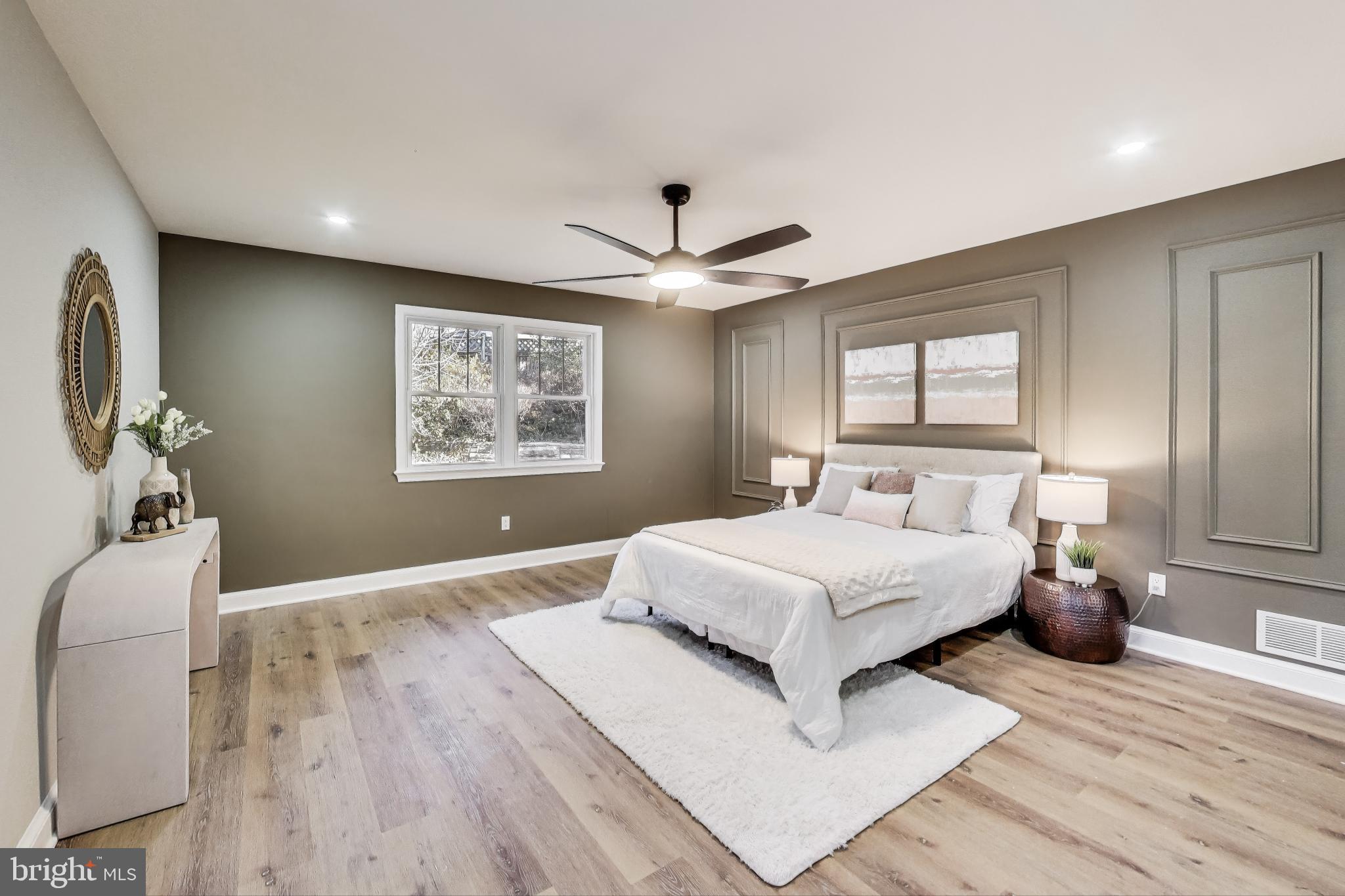 KENWOOD PARK - Residential