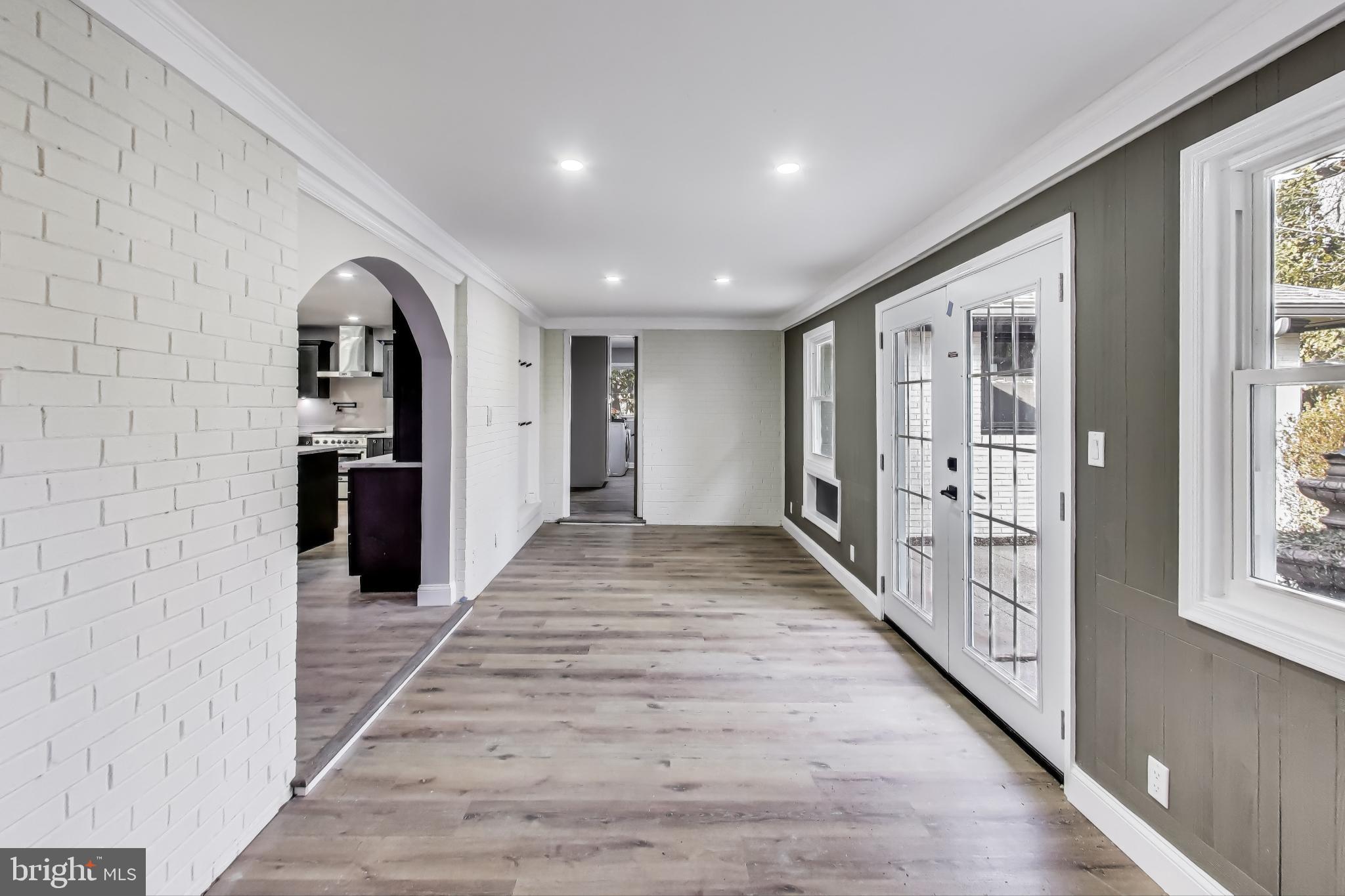 KENWOOD PARK - Residential