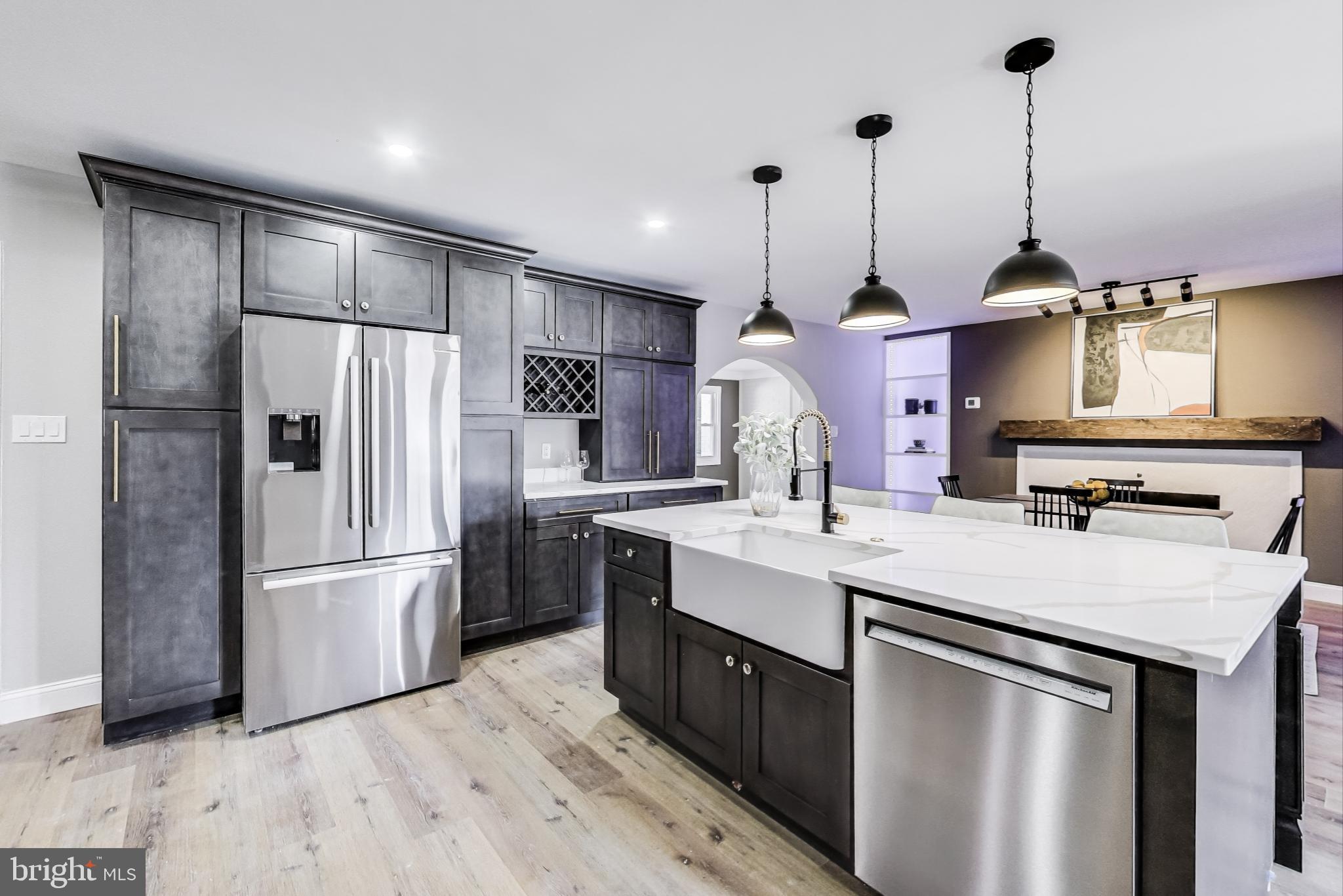 KENWOOD PARK - Residential